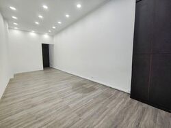 Ang Mo Kio Avenue 8 (D20), Shop House #588449391